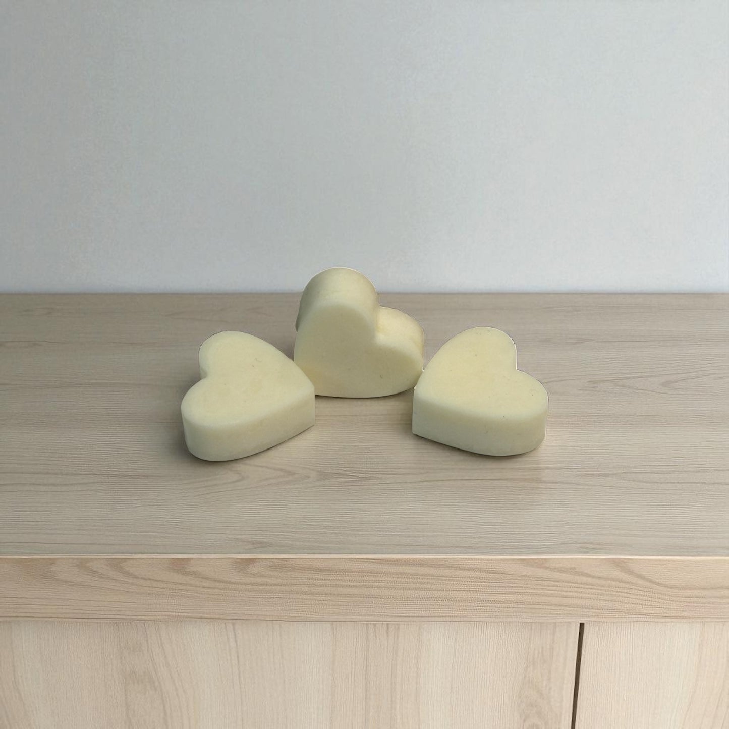Mini Wax Melts ~ Strawberry Hearts (3 pack)